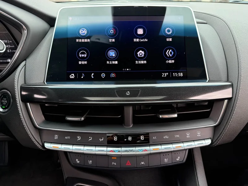 Cadillac CT5 — фото 14