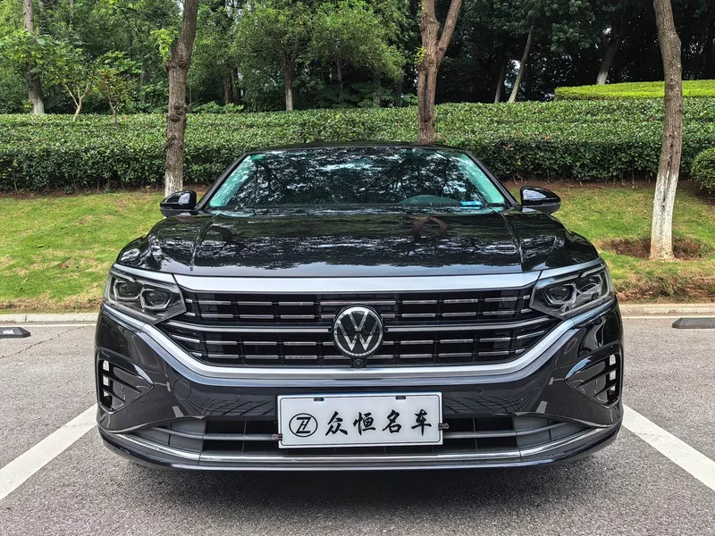 Volkswagen Passat — фото 2