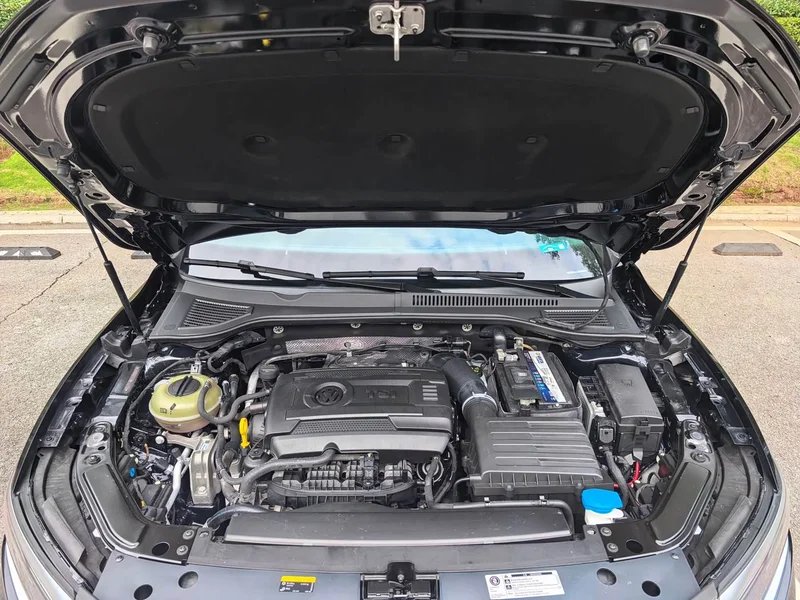 Volkswagen Passat — фото 8