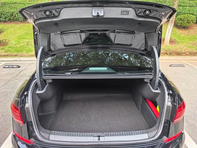 Volkswagen Passat — фото 9