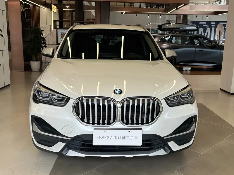 BMW X1 — фото 2