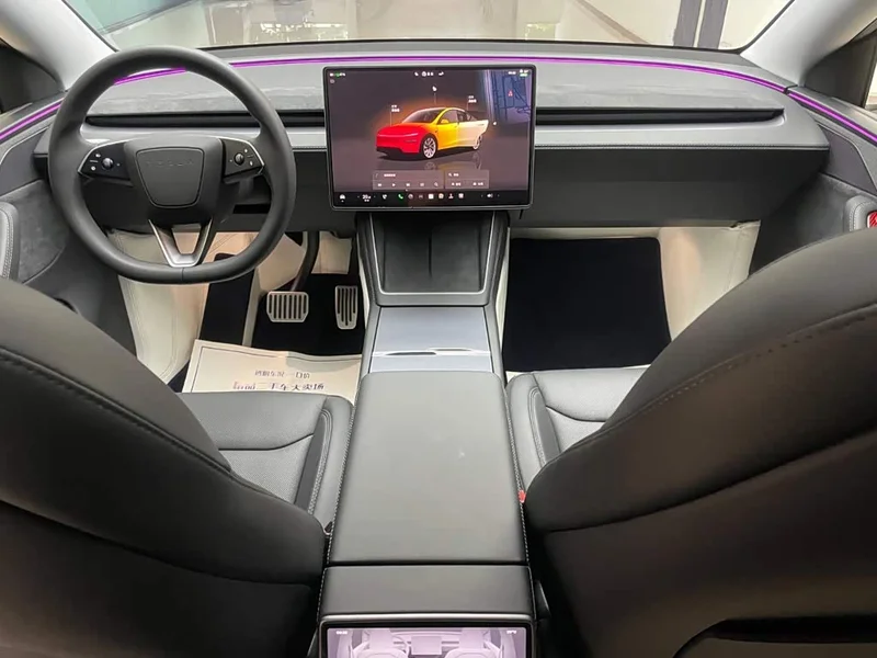 Tesla Model Y — фото 13