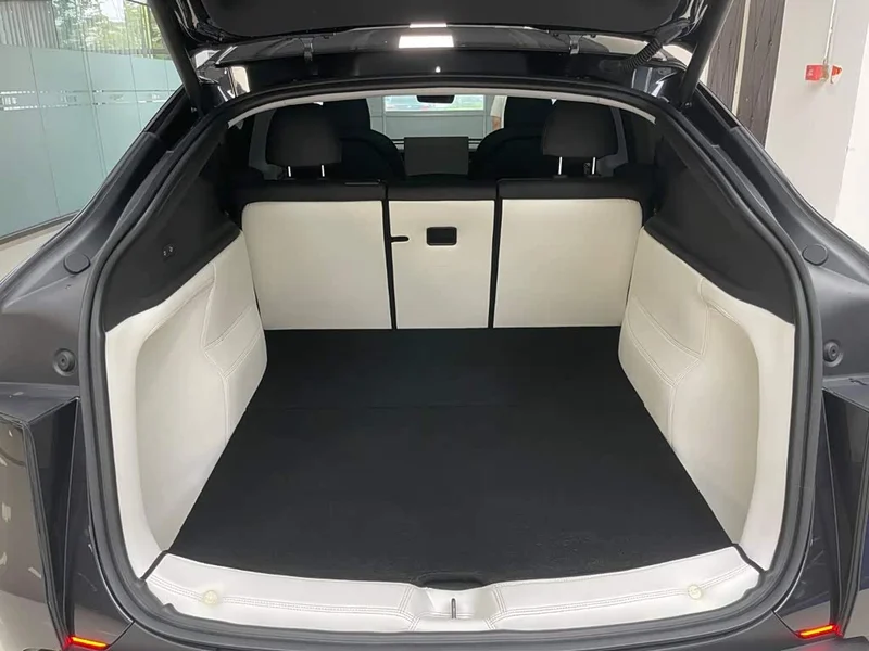 Tesla Model Y — фото 27