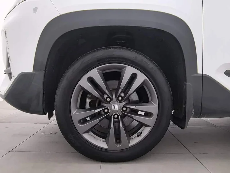 Baojun RS-5 — фото 17