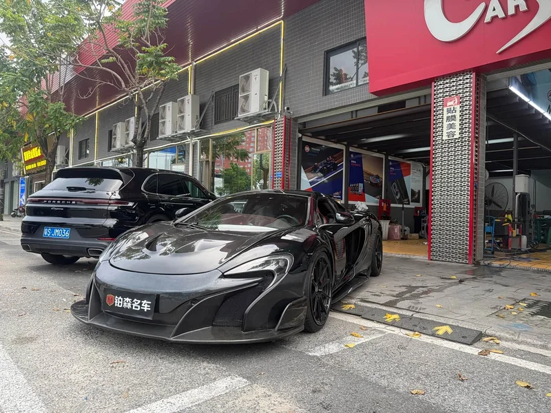 McLaren 12C — фото 1