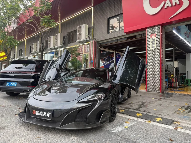 McLaren 12C — фото 12