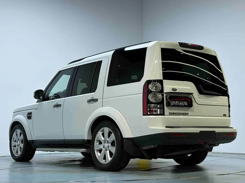 Land Rover Discovery — фото 18