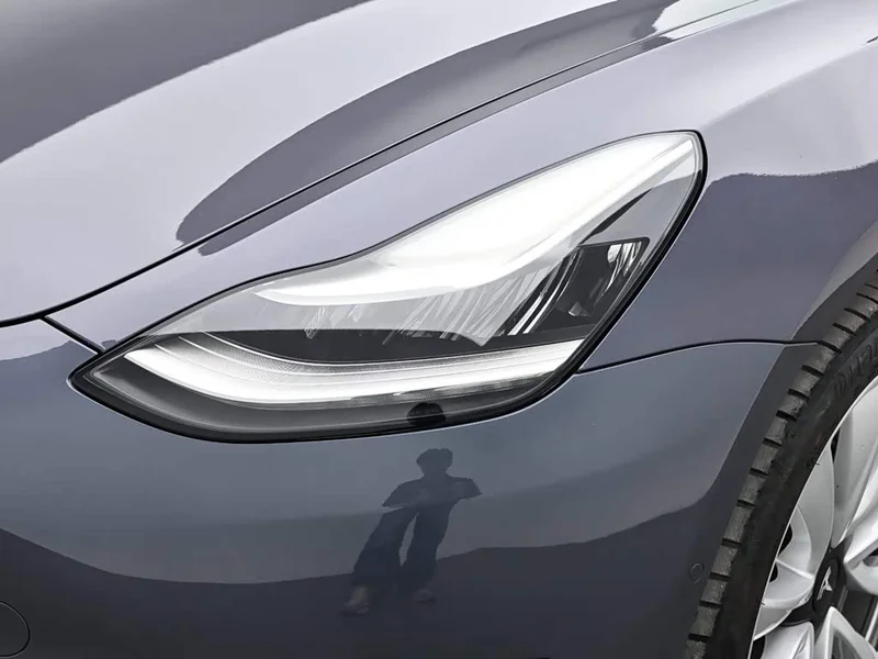 Tesla Model 3 — фото 18