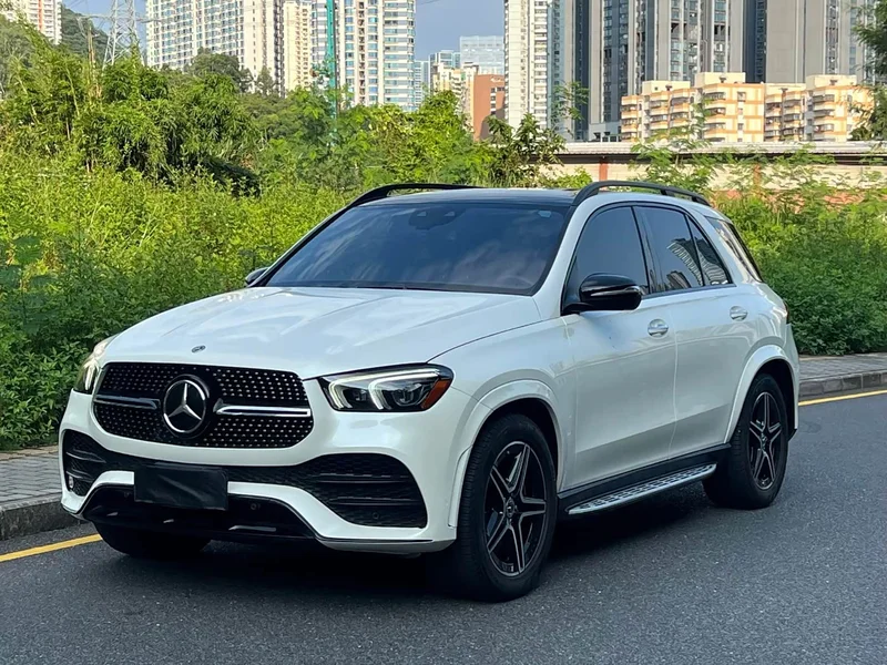 Mercedes-Benz GLE — фото 1