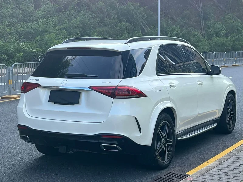 Mercedes-Benz GLE — фото 7