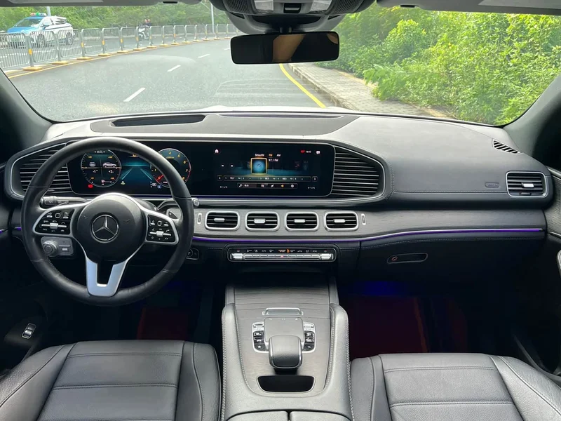 Mercedes-Benz GLE — фото 10