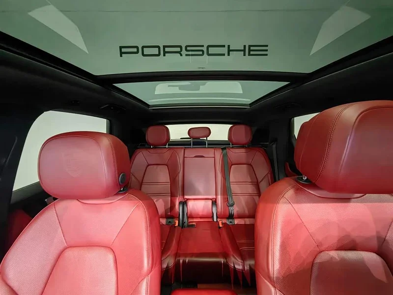 Porsche Cayenne — фото 14