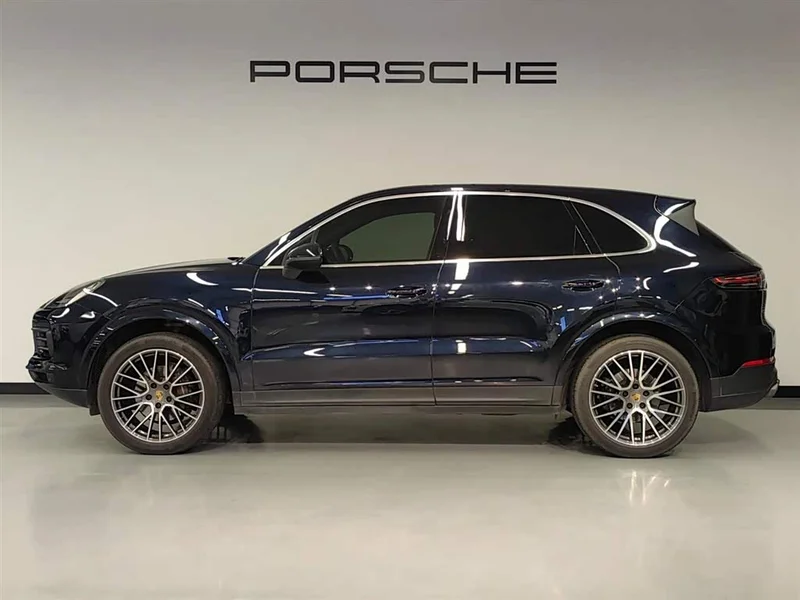 Porsche Cayenne — фото 7