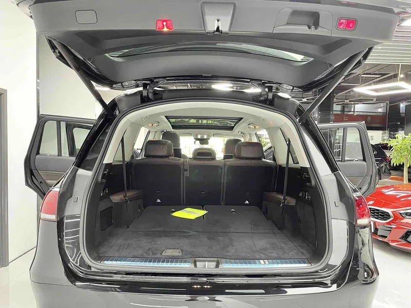 Mercedes-Benz GLS — фото 18