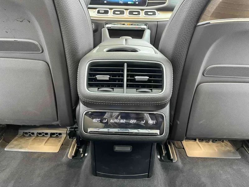 Mercedes-Benz GLS — фото 19