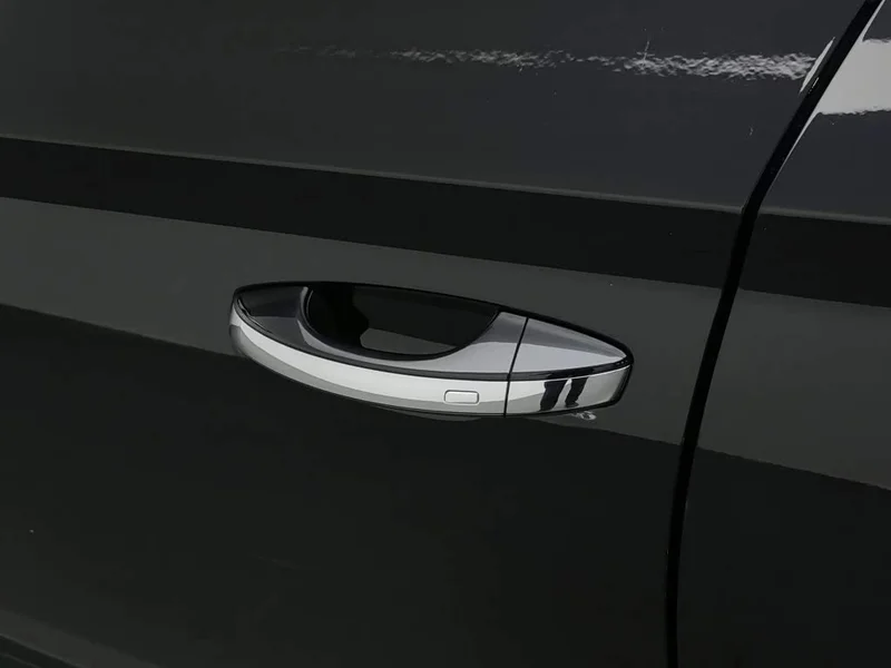Skoda Superb — фото 18
