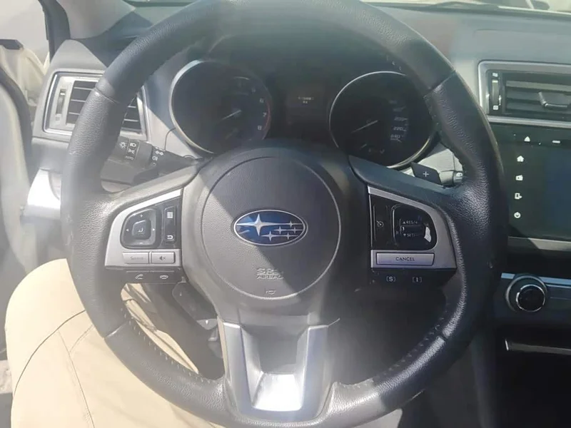 Subaru Outback — фото 15