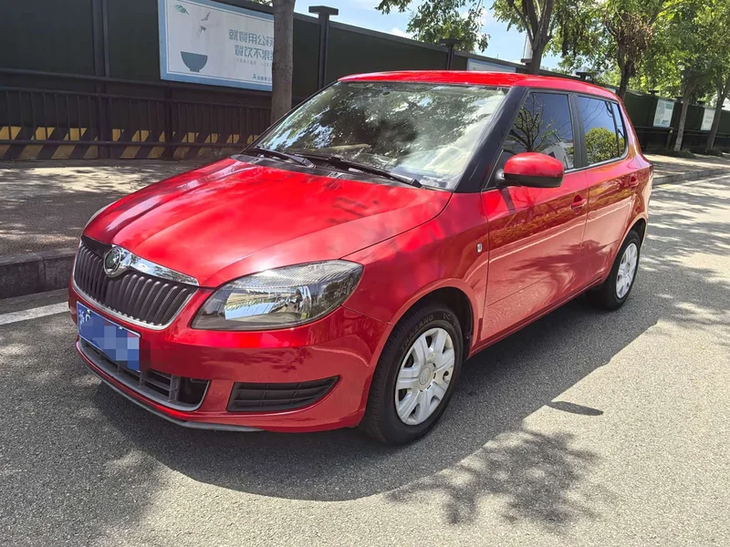 Skoda Citigo — фото 1