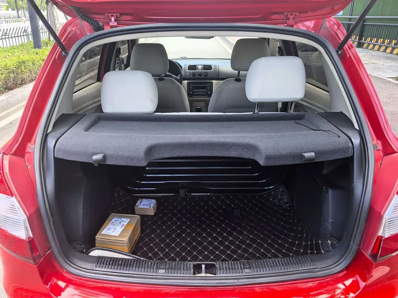 Skoda Citigo — фото 13