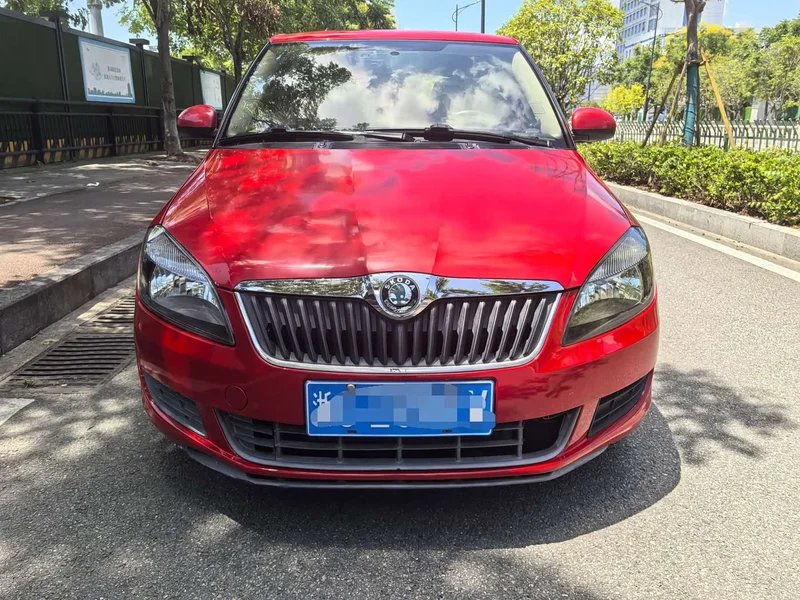 Skoda Citigo — фото 2