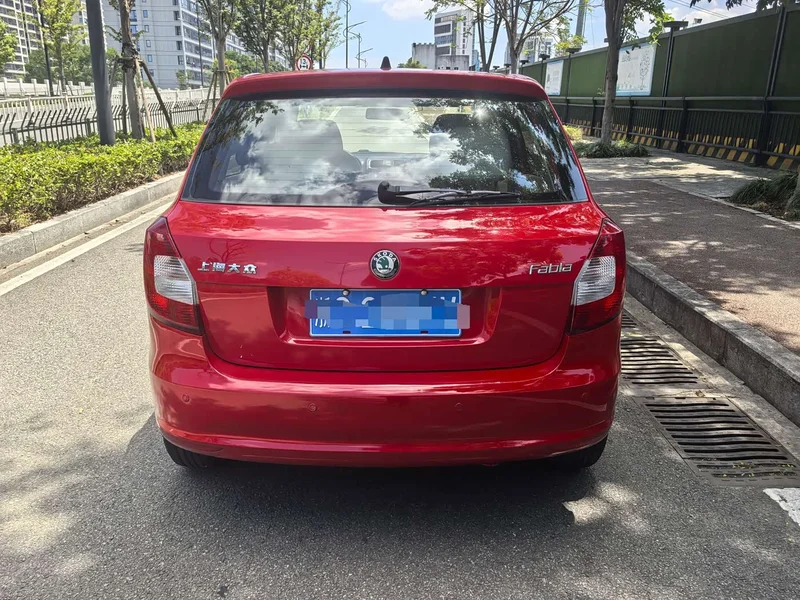 Skoda Citigo — фото 6