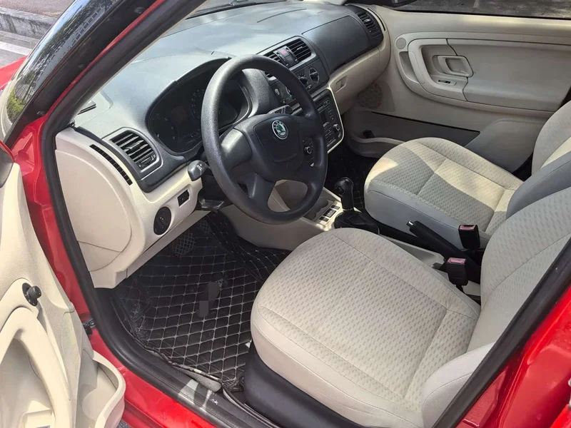 Skoda Citigo — фото 8