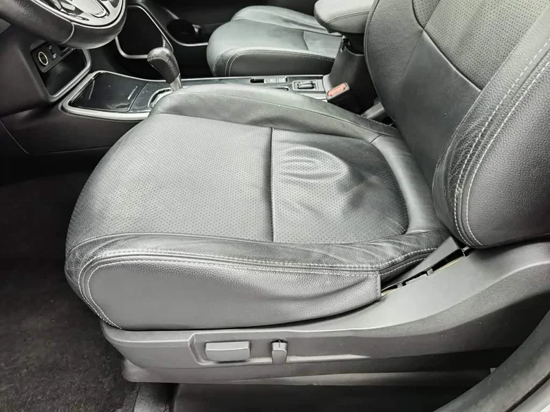 Mitsubishi Outlander — фото 20