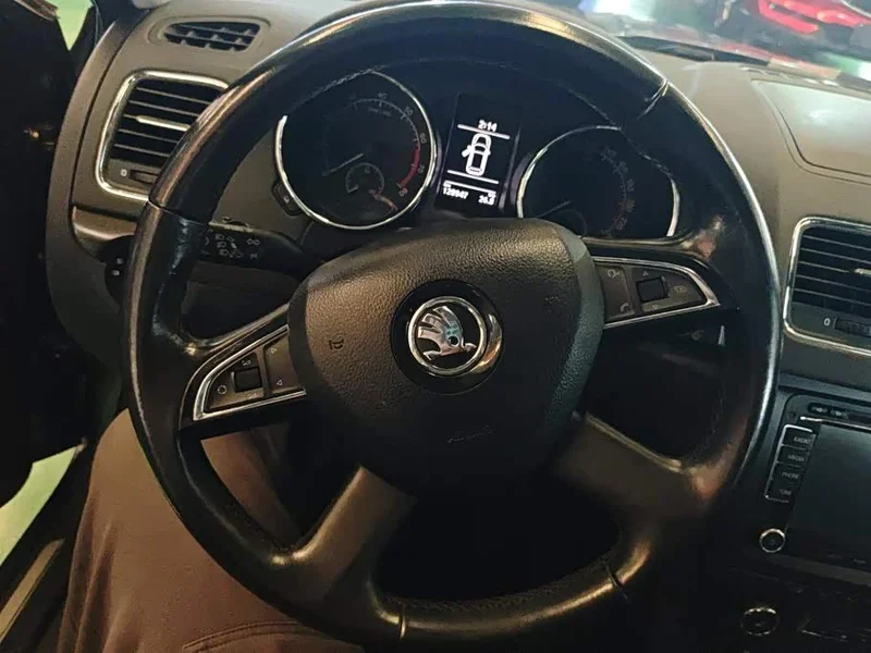 Skoda Yeti — фото 15