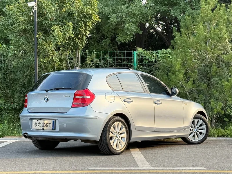 BMW 1-Series — фото 15