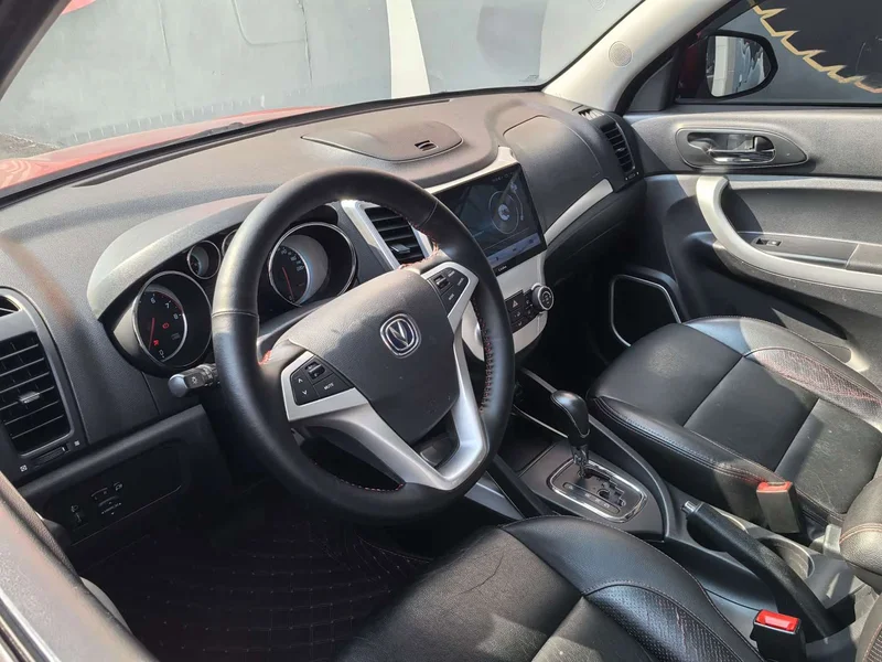 Changan CS35 — фото 9