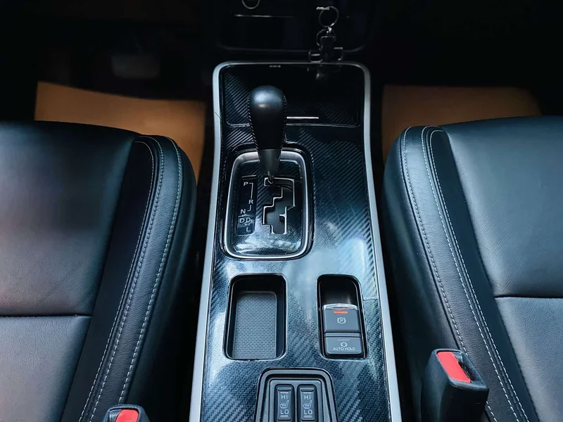 Mitsubishi Outlander — фото 14