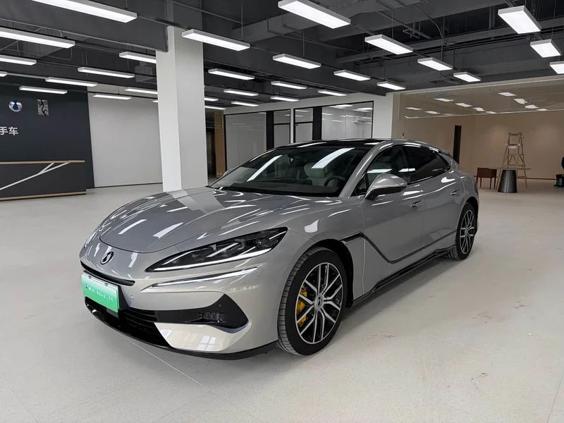 Denza Z9GT
