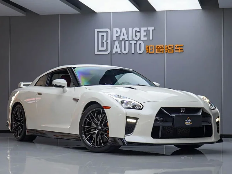 Nissan GT-R — фото 2