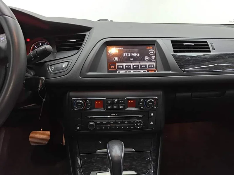 Citroën C5 — фото 12