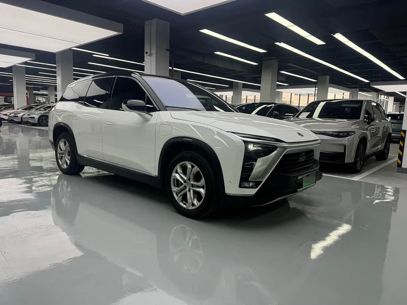NIO ES8 — фото 3