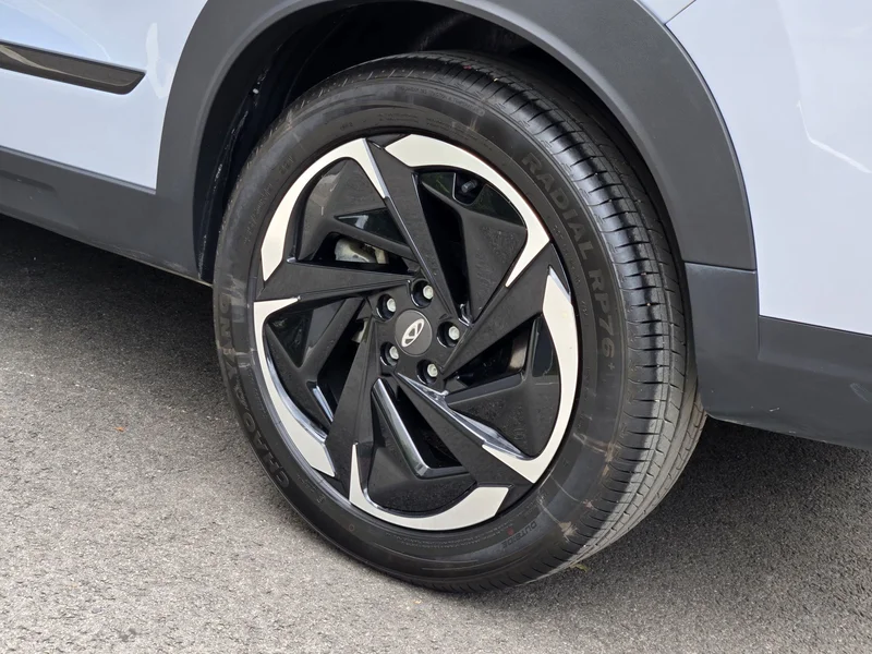 Chery Tiggo 7 — фото 10