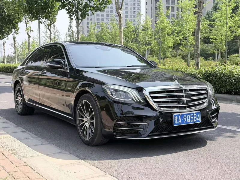 Mercedes-Benz S-Class — фото 1