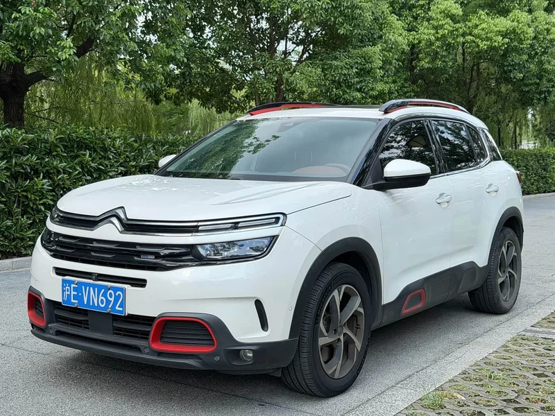 Peugeot C5 Aircross