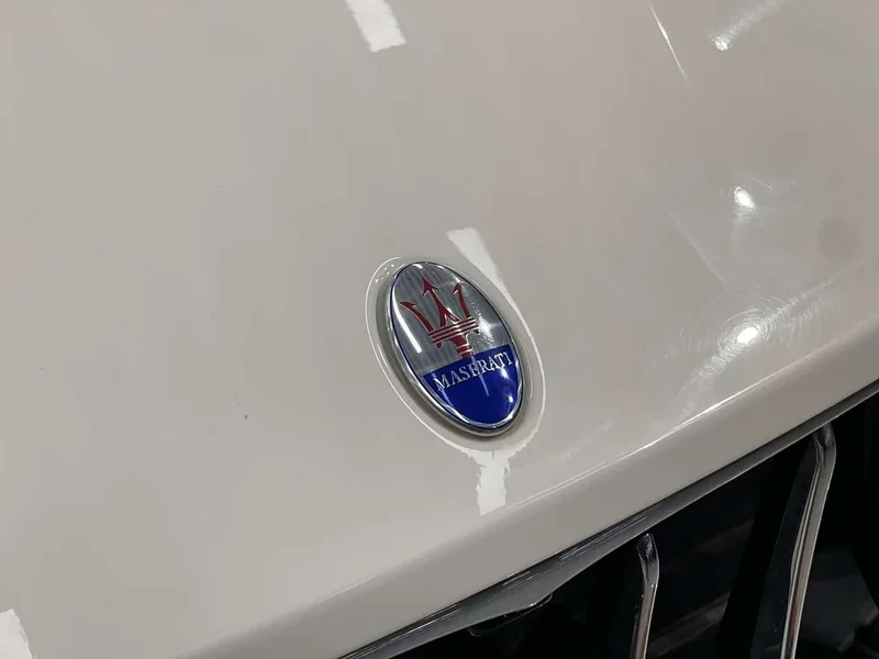 Maserati Levante — фото 11