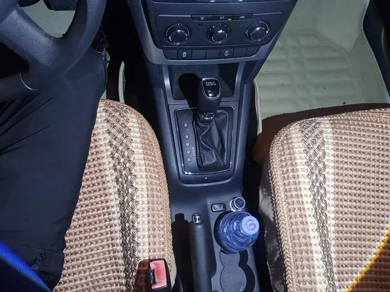 Skoda Yeti — фото 15