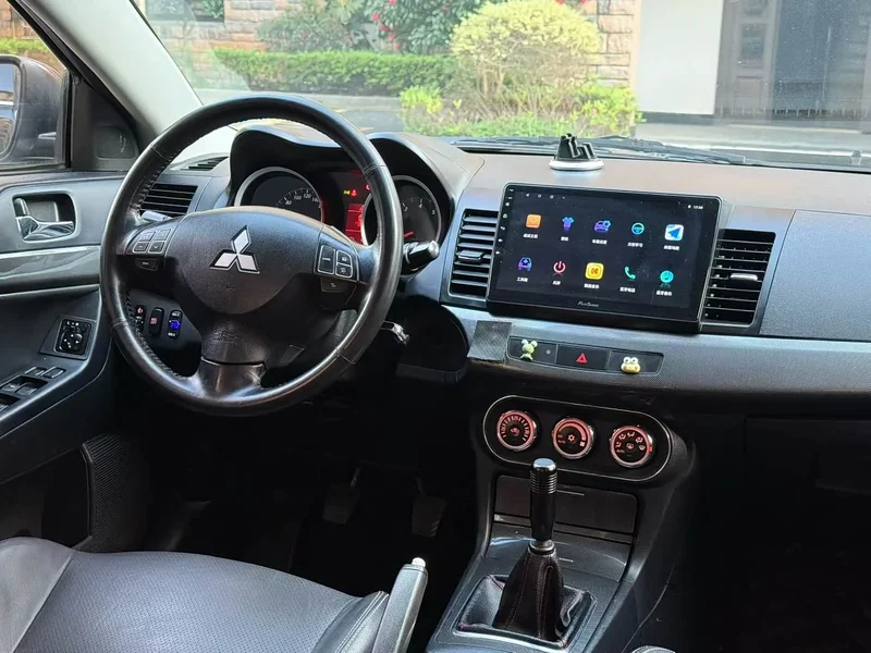 Mitsubishi Lancer EX — фото 4