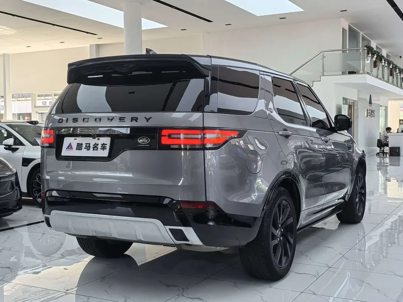 Land Rover Discovery — фото 15