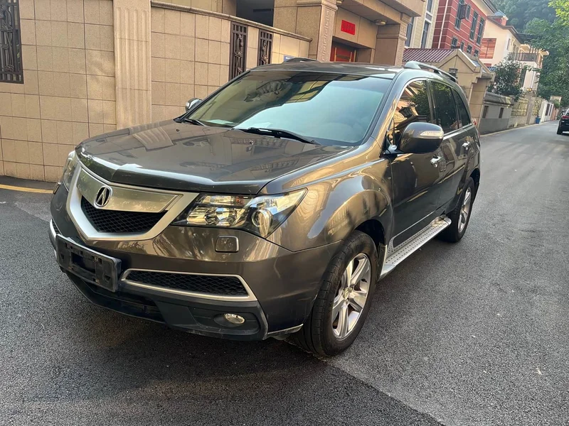 Acura MDX — фото 1