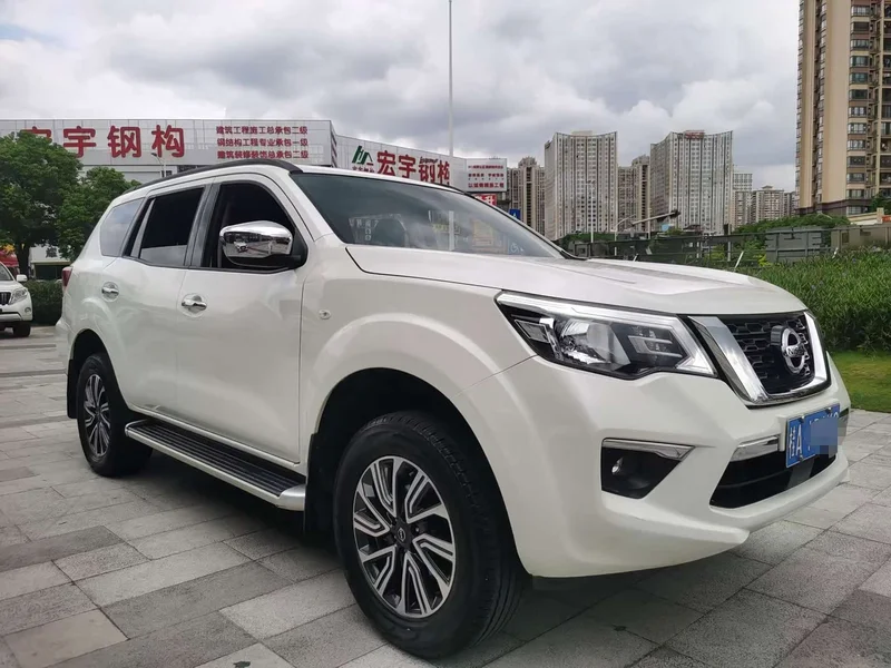 Nissan Terra — фото 3