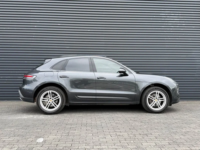 Porsche Macan — фото 5