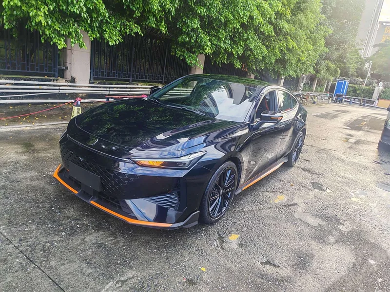 Changan UNI-V