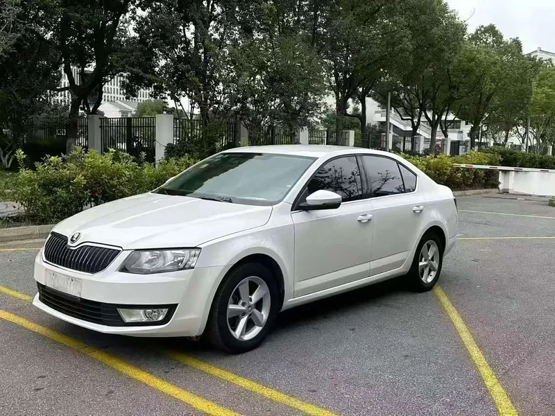 Volkswagen Octavia — фото 1