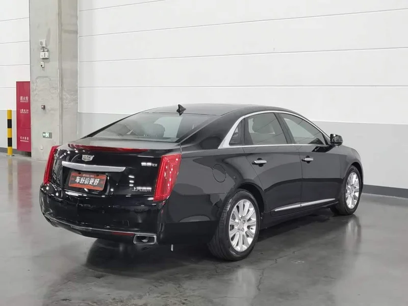 Cadillac XTS — фото 2