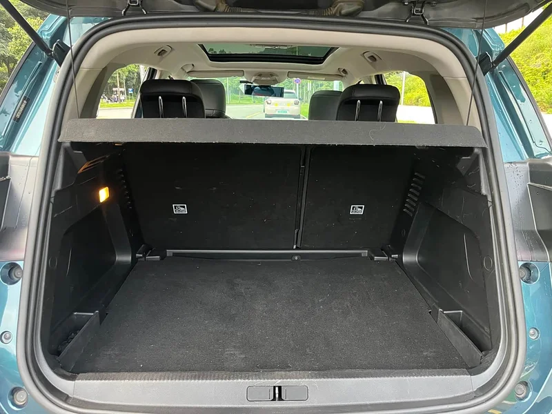 Peugeot C5 Aircross — фото 13