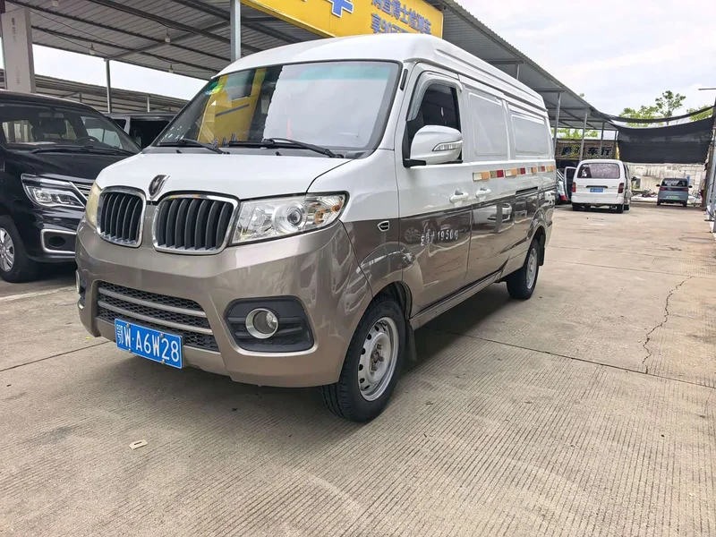 Dongfeng Xiaokang New Sealion X30L — фото 1